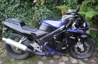 ZXR250 C 91-95  6 x bikes