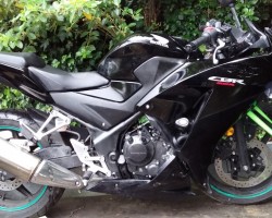 CBR300 2016 EFI , 2224 kms