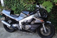 Cbr250 mc19 